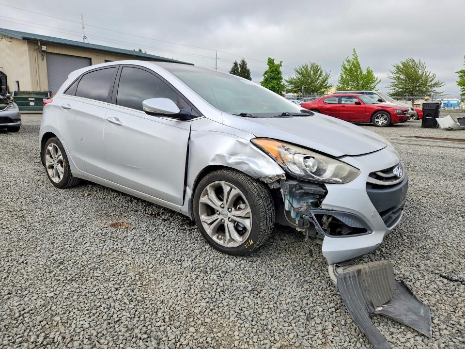 2013 Hyundai Elantra gt Base