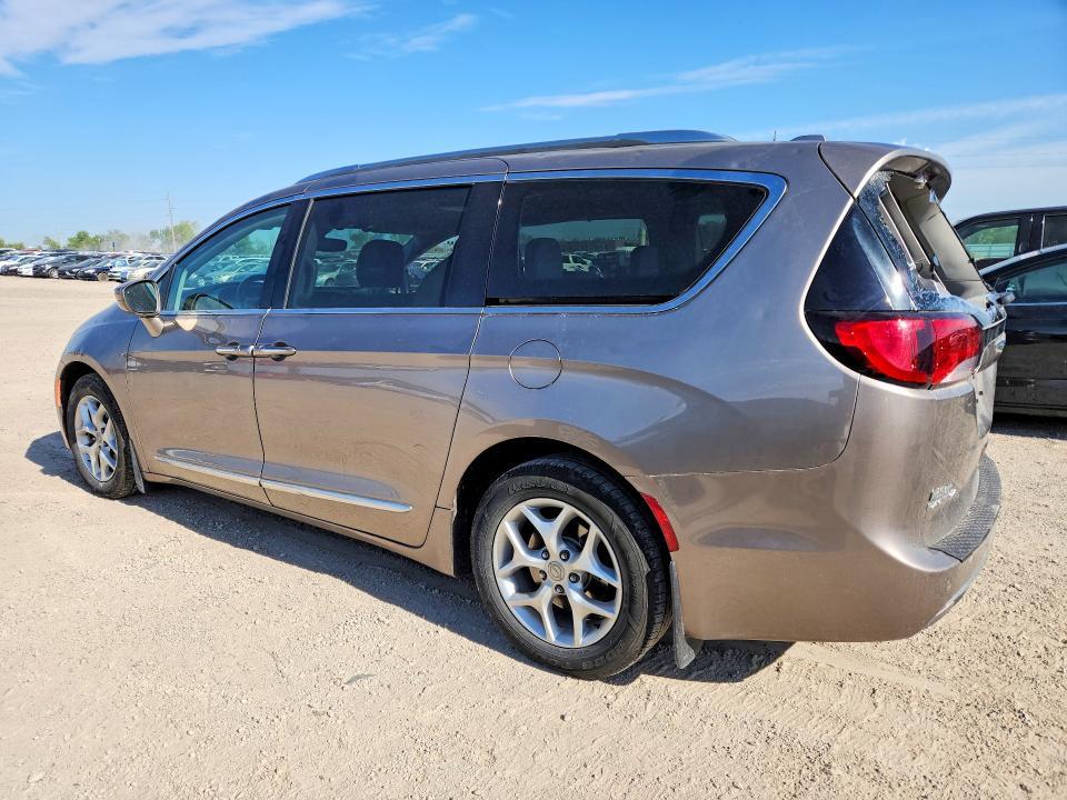 2018 Chrysler Pacifica Touring l