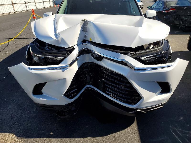 2026 Toyota Grand Highlander Hybrid xle