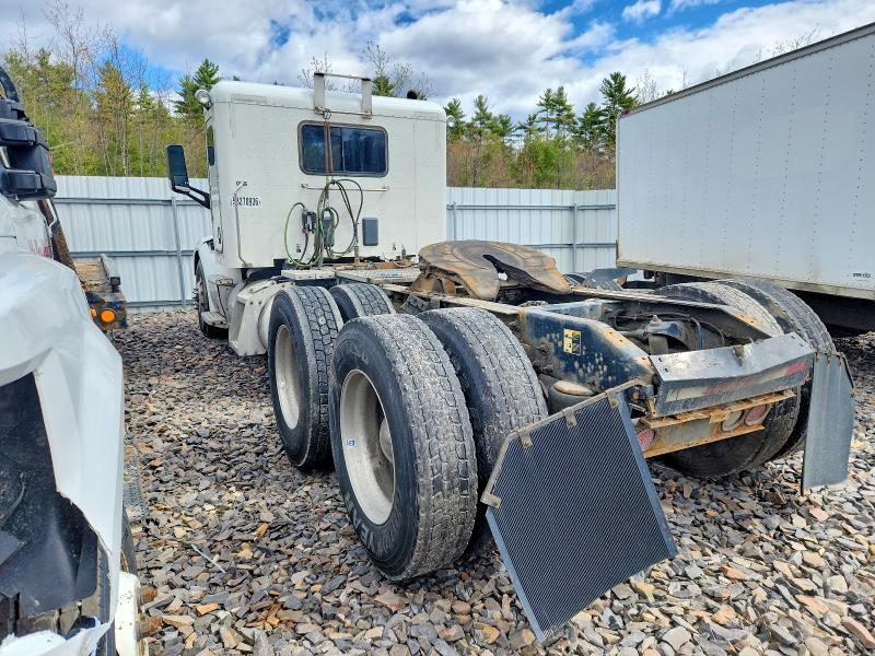 2016 Peterbilt 567