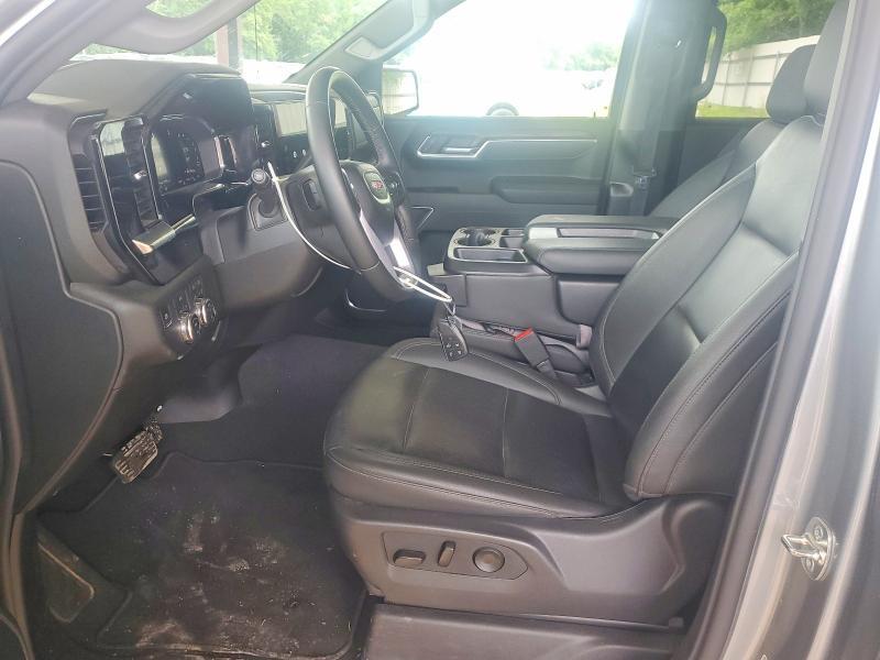 2026 GMC Sierra K1500 SLT
