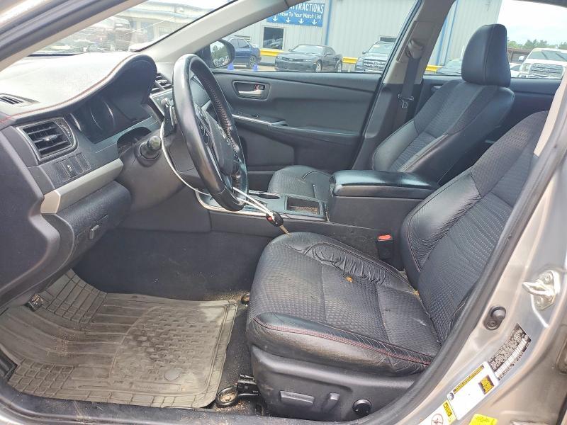2015 Toyota Camry se
