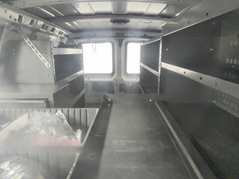 2011 Chev Express G2500
