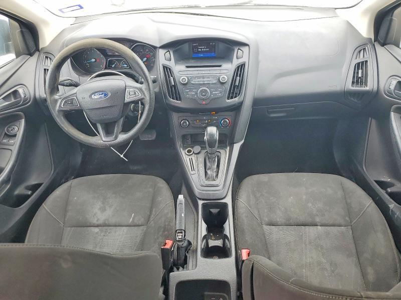 2015 Ford Focus s