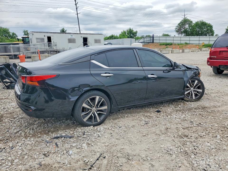 2020 Nissan Altima s