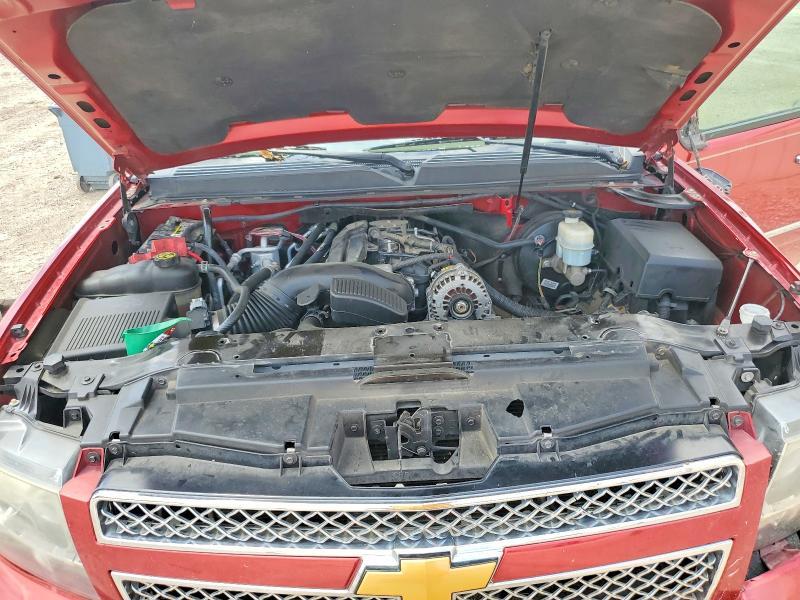 2013 Chevrolet Suburban C1500 ltz