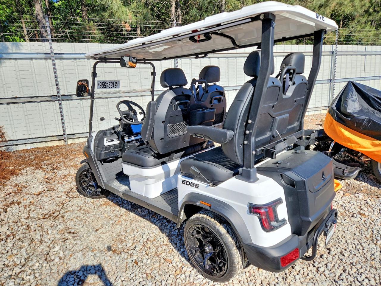 2026 Bintelli 2026 Edge Golf Cart