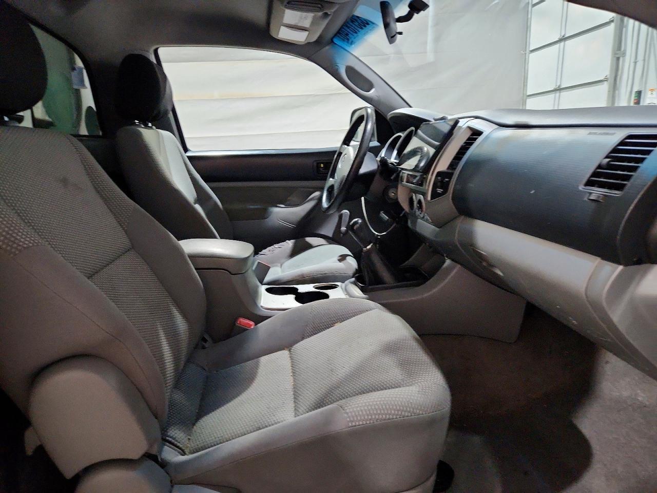 2006 Toyota Tacoma Base