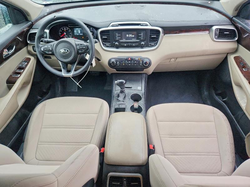 2017 KIA Sorento lx