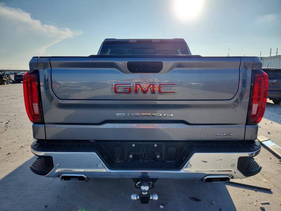 2022 GMC Sierra Limited K1500 SLT