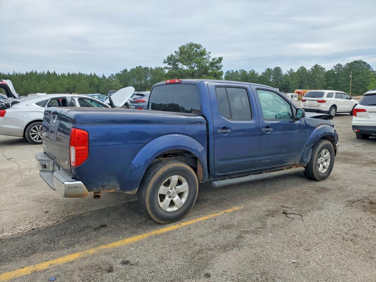 2011 Nissan Frontier S