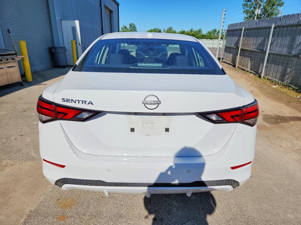 2025 Nissan Sentra sv