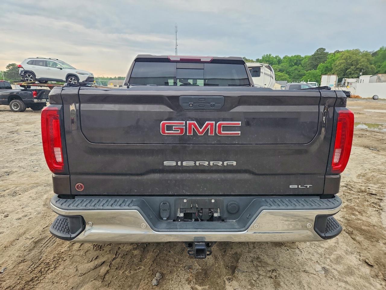 2019 GMC Sierra K1500 SLT