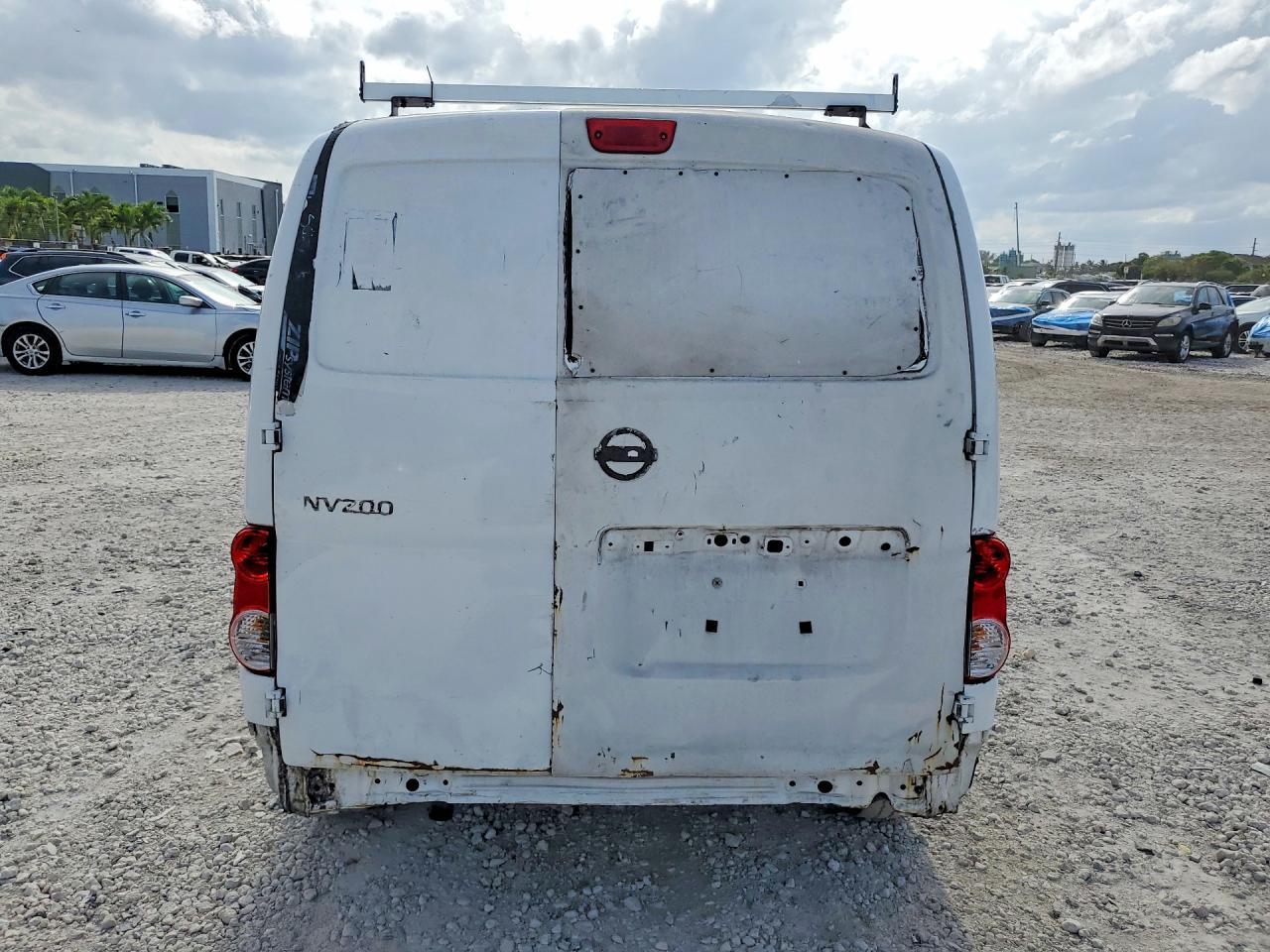 2015 Nissan NV200 SV