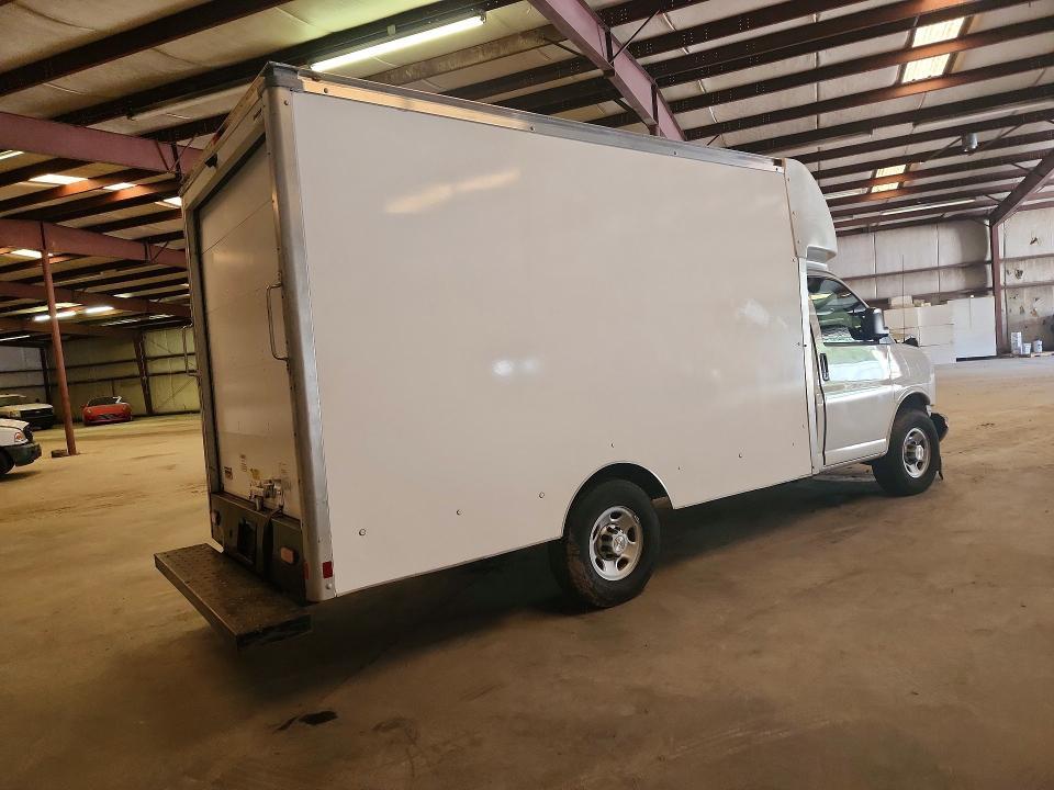 2020 Chevrolet Express Delivery Truck