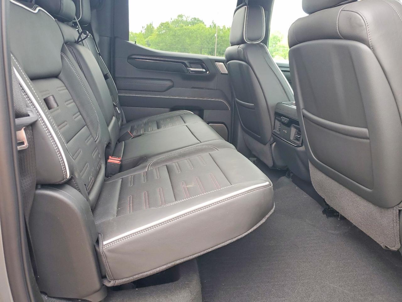 2026 GMC Sierra K1500 AT4X