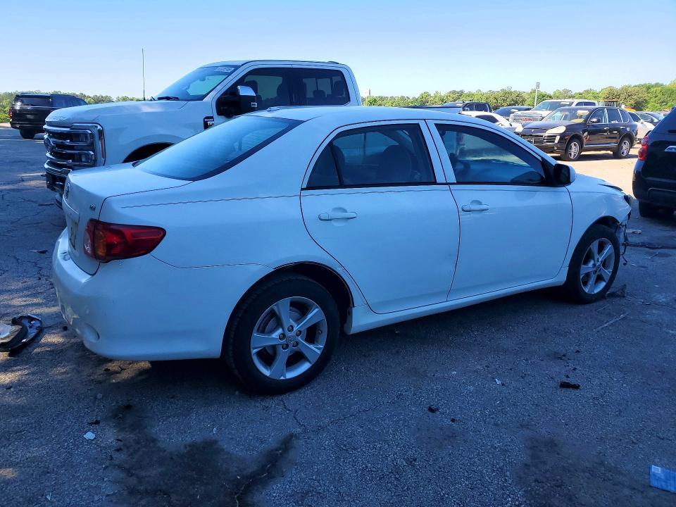 2010 Toyota Corolla le