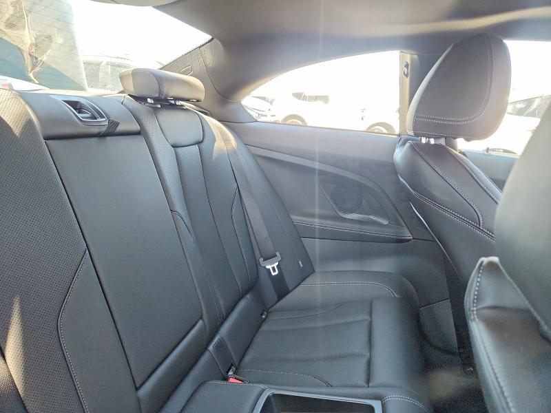 2026 BMW 230i