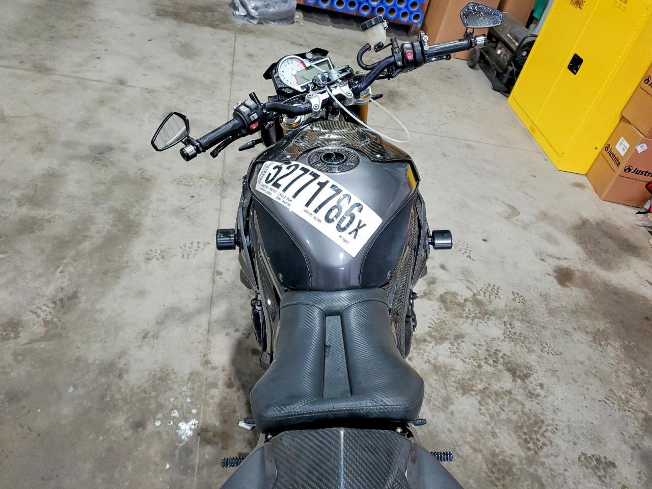 2014 BMW S 1000 R