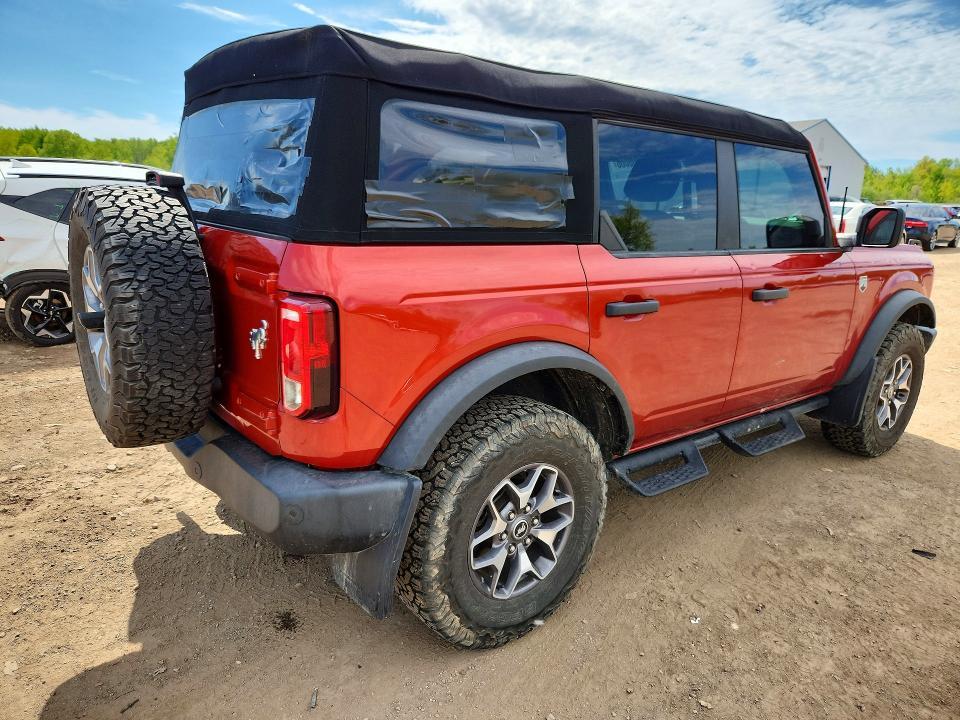 2023 Ford Bronco Base