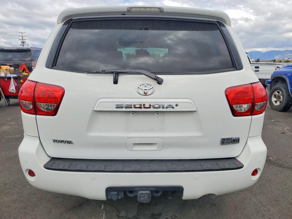 2008 Toyota Sequoia SR5