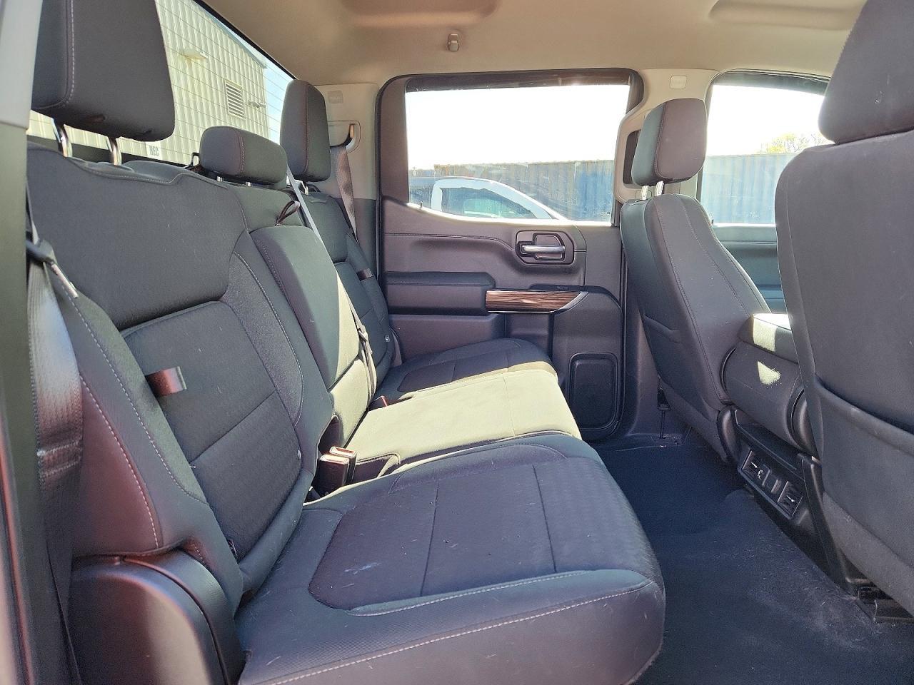 2021 Chevrolet Silverado K1500 RST