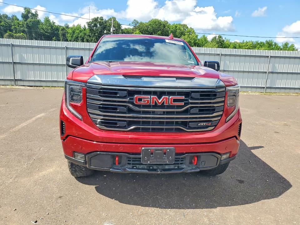2024 GMC Sierra K1500 AT4