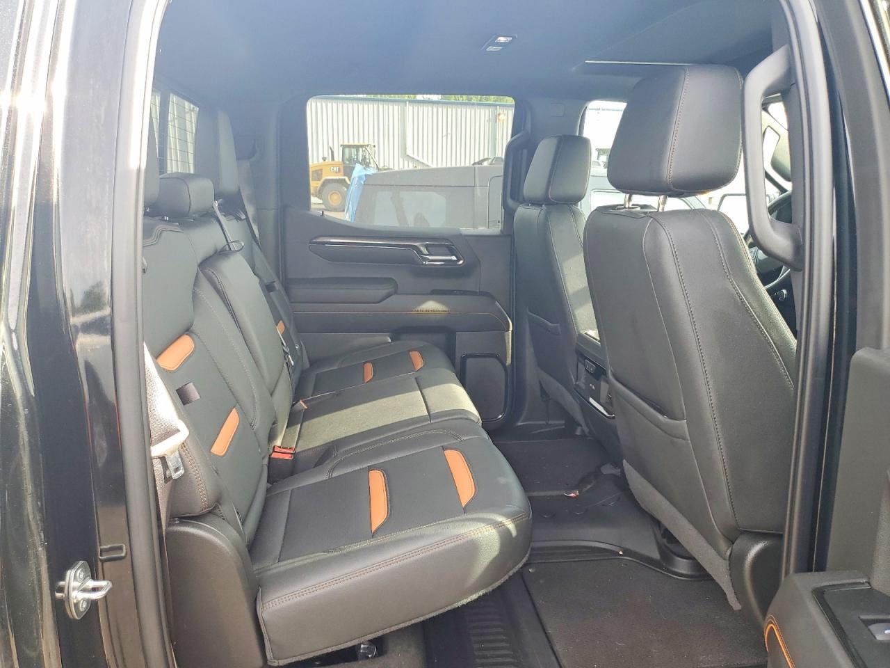 2022 GMC Sierra K1500 AT4