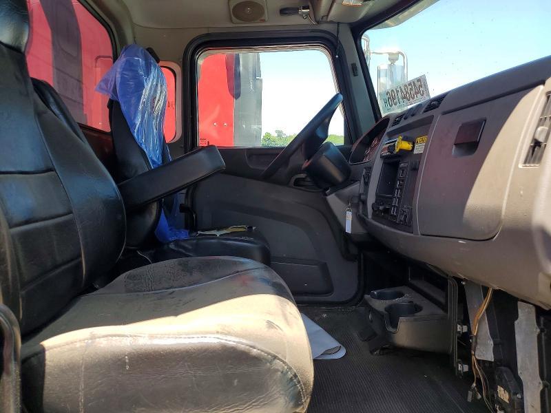 2016 Peterbilt 337
