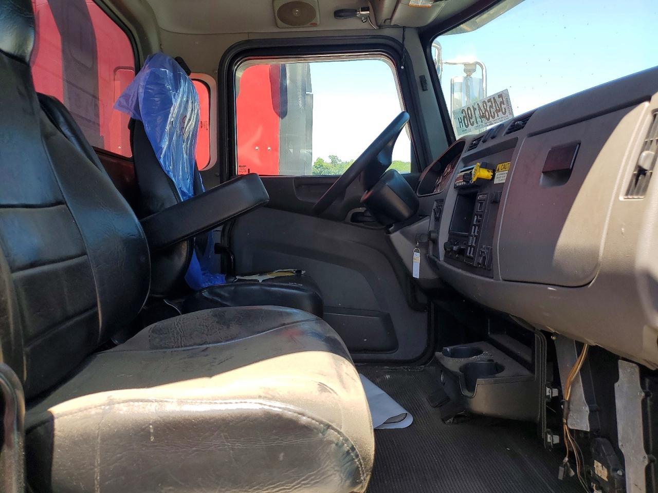 2016 Peterbilt 337