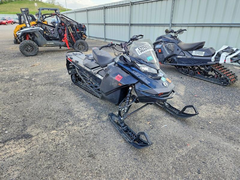 2022 Skidoo Backcountry X 850 E