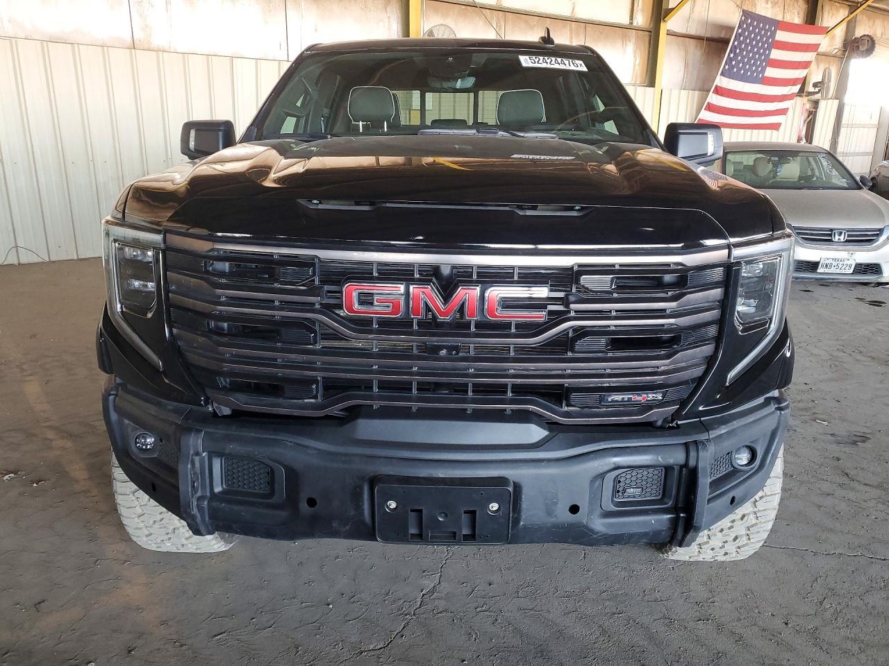 2026 GMC Sierra K1500 AT4X