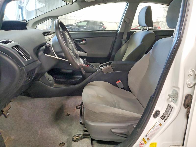 2014 Toyota Prius two