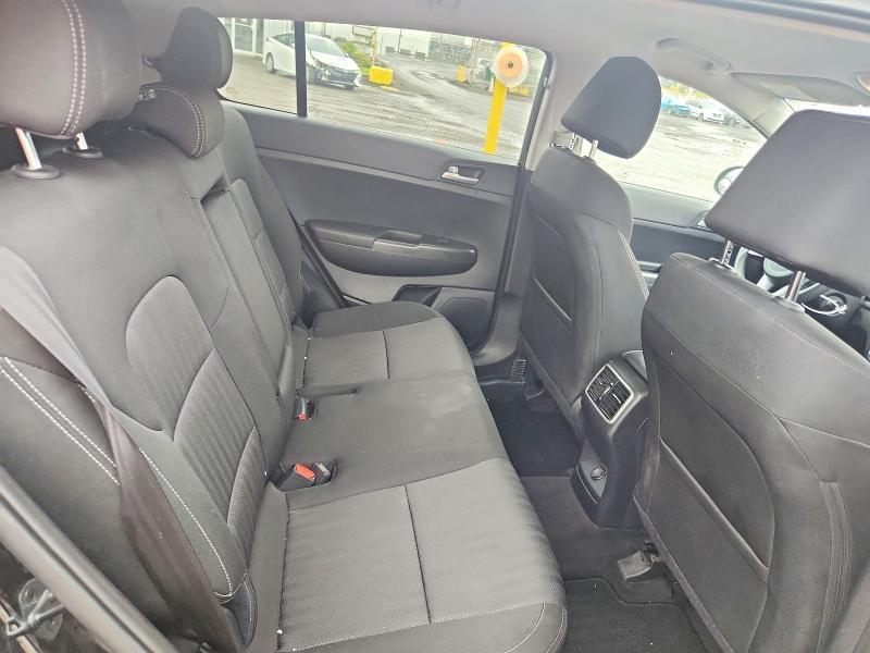 2021 KIA Sportage lx
