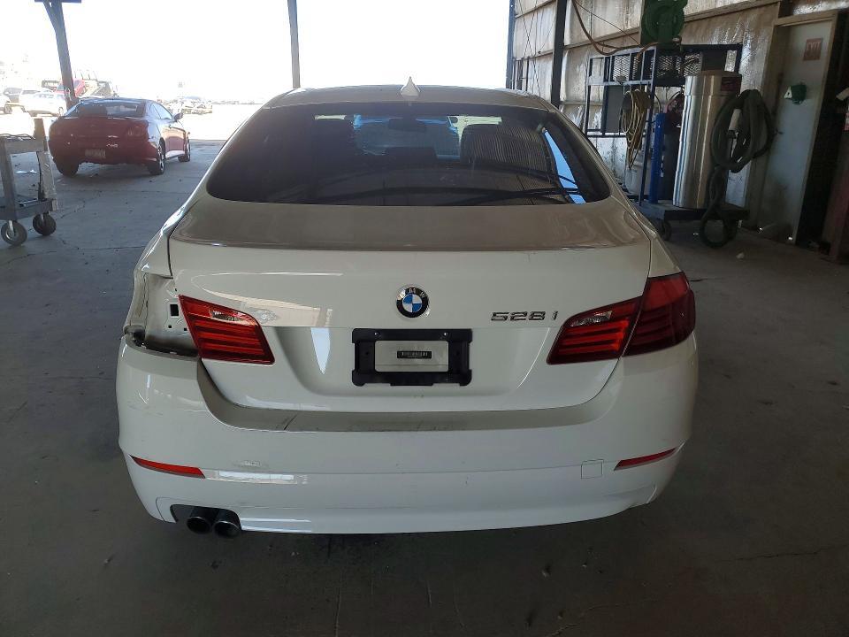 2012 BMW 528 i
