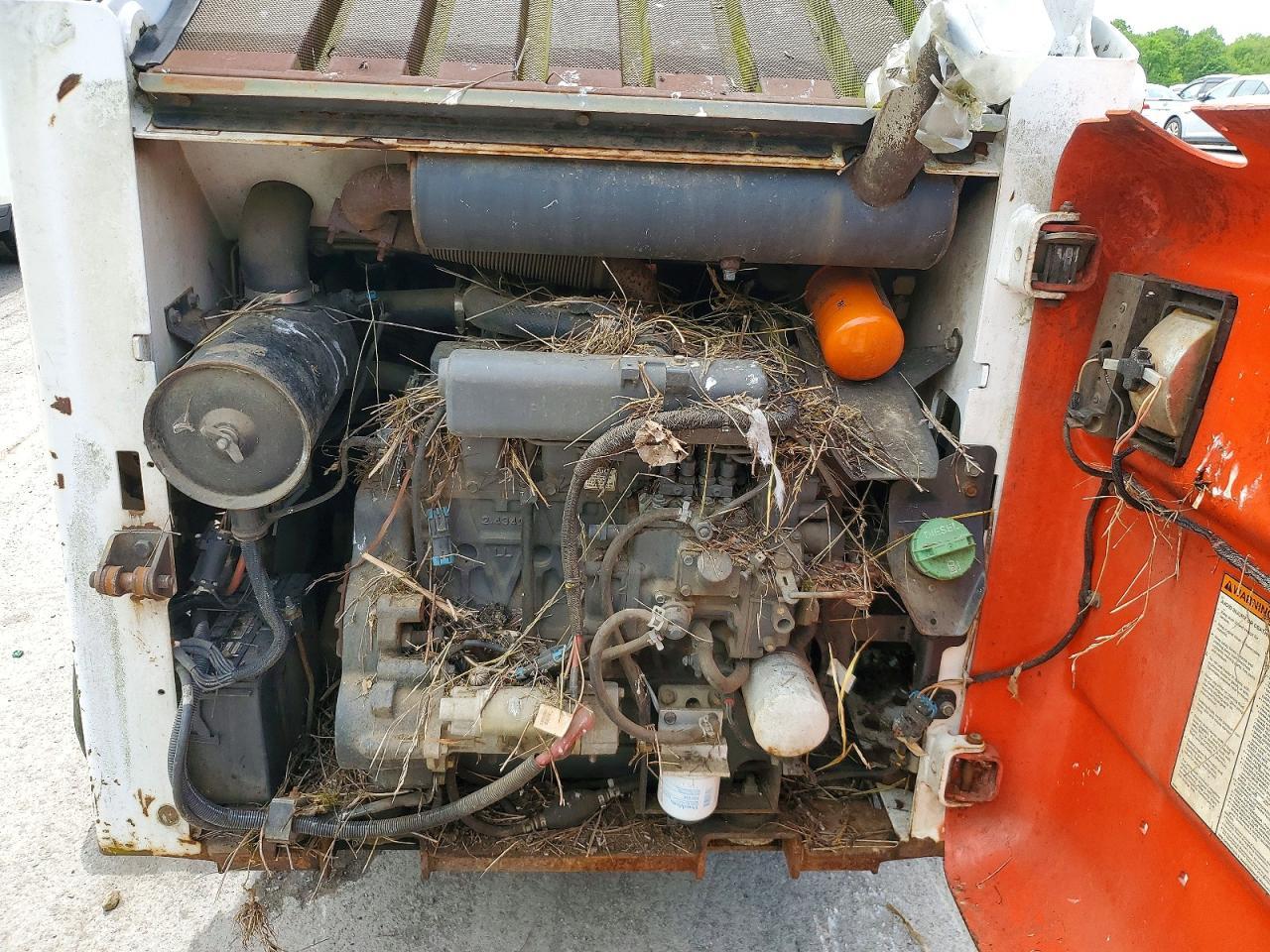 2005 Bobcat T109