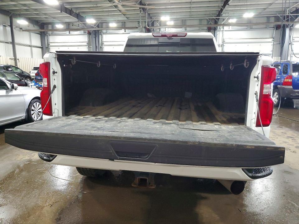 2021 Chevrolet Silverado K3500 High Country