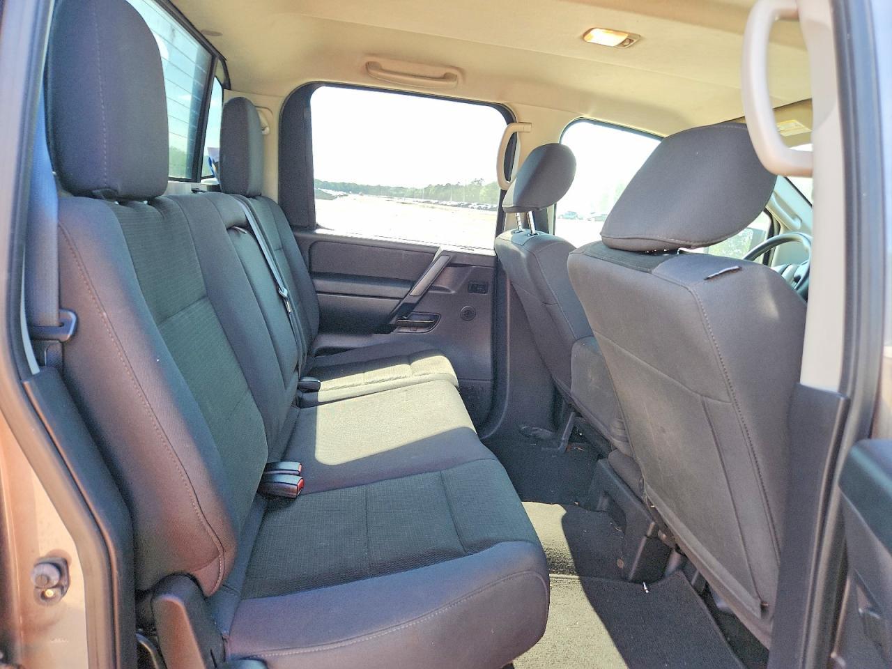 2014 Nissan Titan S