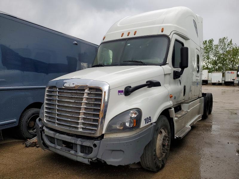 2016 Freigliner 2016 Freightliner Cascadia 125 Semi Truck
