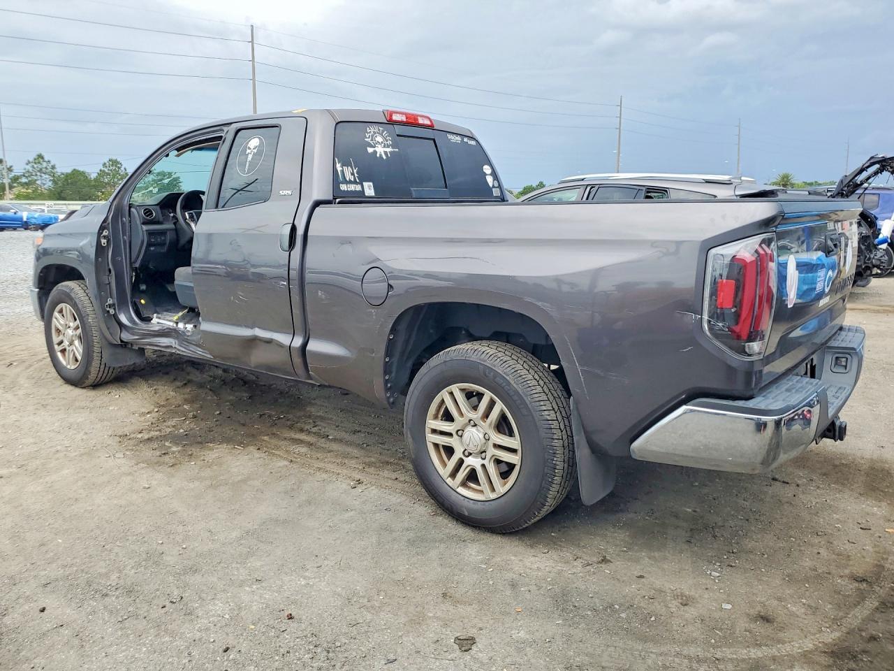 2015 Toyota Tundra SR5