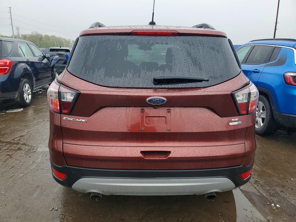 2018 Ford Escape se