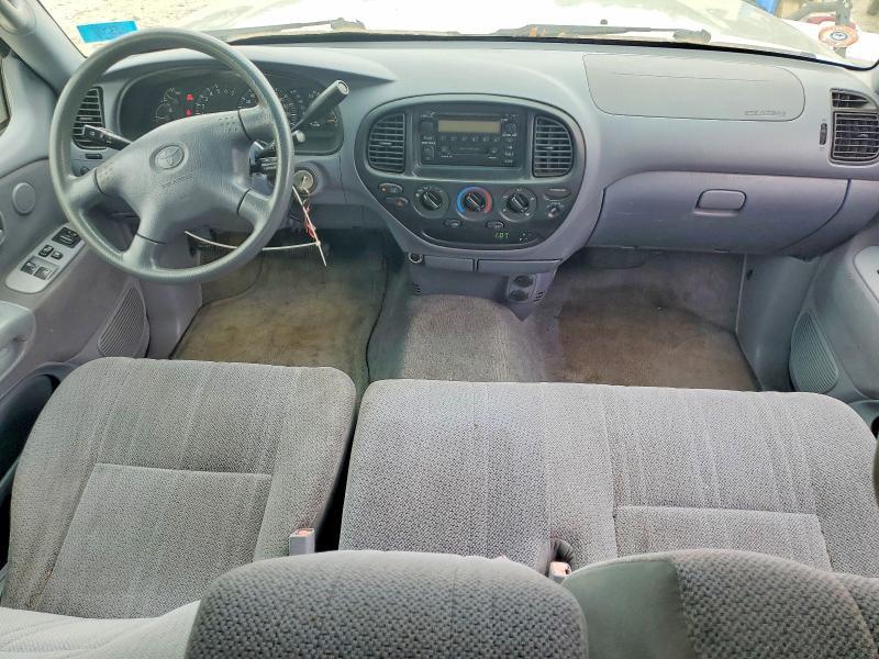 2002 Toyota Tundra SR5 V8