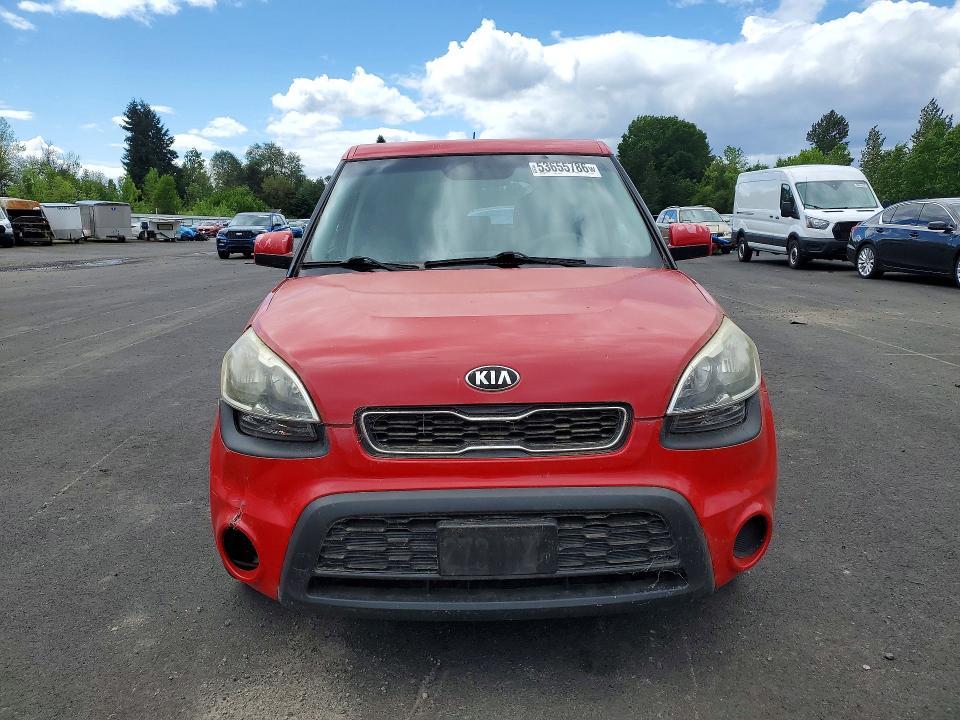 2013 KIA Soul Base
