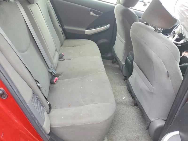 2014 Toyota Prius two