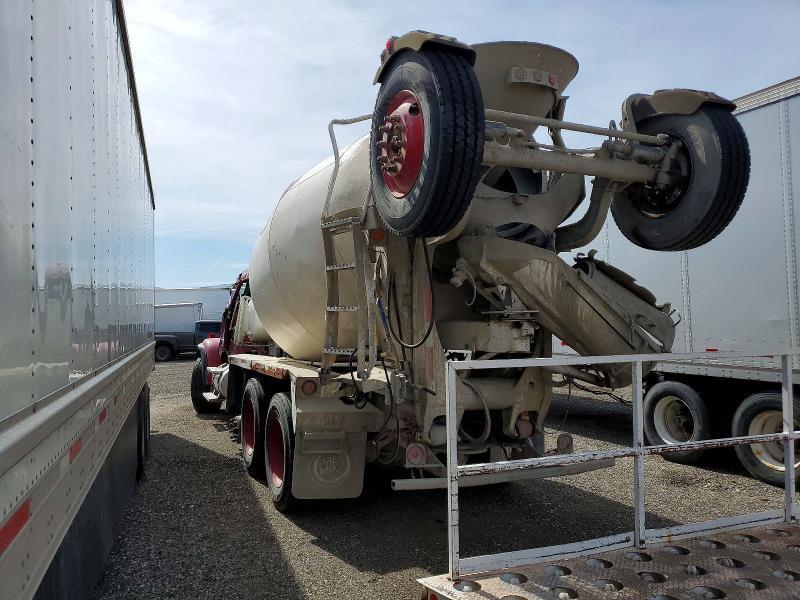 2005 Freightliner Fld120 Ready mix Truck