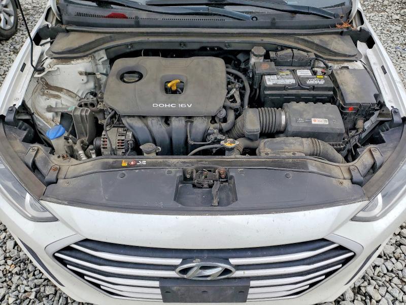 2018 Hyundai Elantra se