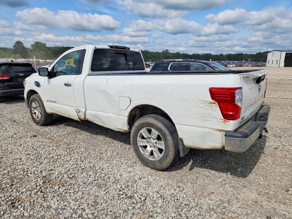 2017 Nissan Titan SV