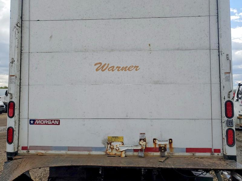 2013 Mitsubishi Fuso 2013 Mitsubishi FE FEC72S BOX Truck