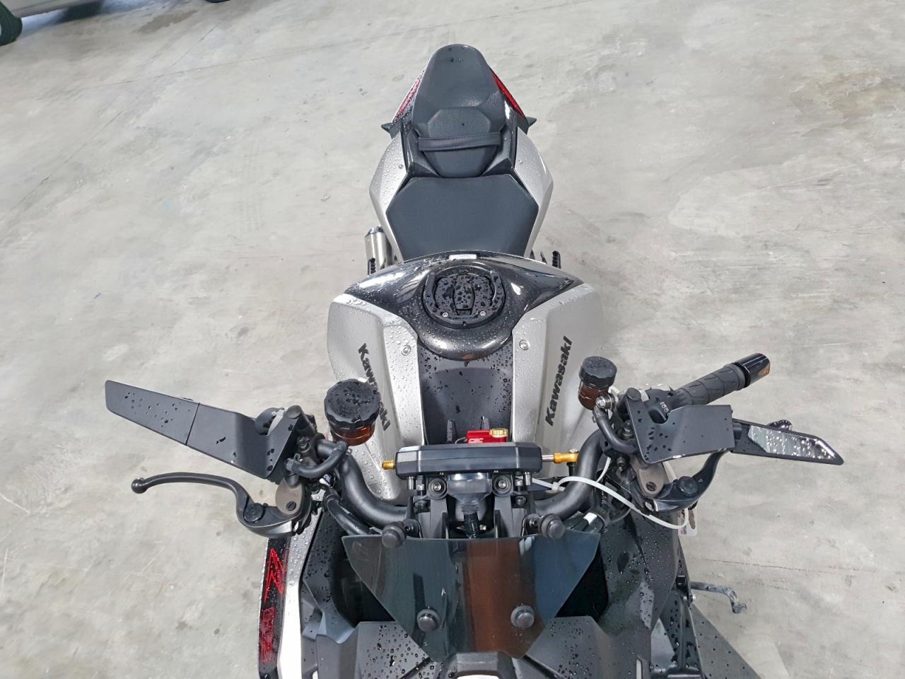 2023 Kawasaki ZR1000 K