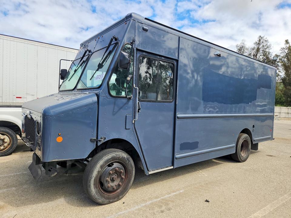 2020 Freightliner Chassis M Line WALK-IN Van